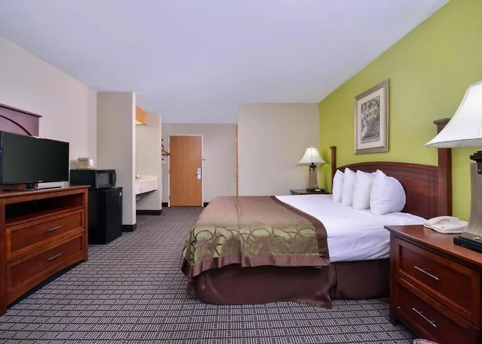 Regency Il Geneseo